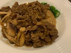 香滋滋澳洲牛肉饭-必胜客(新海上世界店)