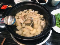 -东椰·海南椰子鸡火锅(朝阳门店)