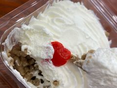 -红宝石·鲜奶小方·海派西点房(南丹店)