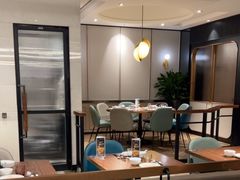 -港丽餐厅(杭大店)