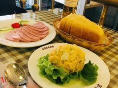 -华梅西餐厅(哈尔滨中央大街店)
