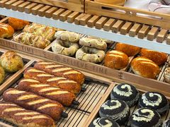 -焙丽拾光(麦凯乐直营店)