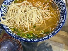 -陇上全荟兰州传统牛肉面(延吉路店)