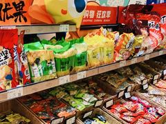 -来伊份(我格广场武宁路店)