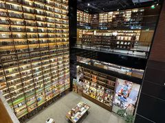 -半山书局(新世纪商城店)