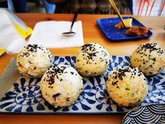 金枪鱼手抓饭饭团-小岛餐厅