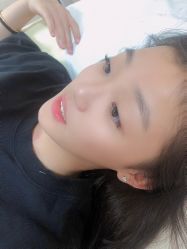 -爱美睫美甲会馆