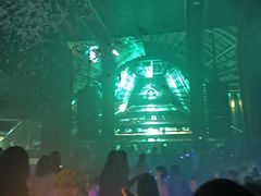 -SPACE(欢乐颂购物中心店)
