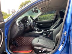 -百威年二手车市场(龙井路店)