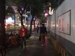 -东门小吃街