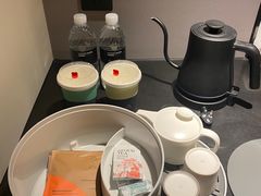 -上海虹桥中心爱琴海亚朵S酒店