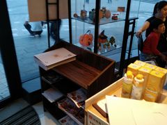 面包甜点陈列柜-必胜客(华南摩尔店)