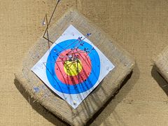 -顶峰射箭俱乐部(城东路店)