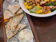 -Hooley's活利仕西餐厅(珠江新城店)