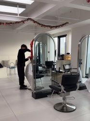 -Hello Lady发型设计