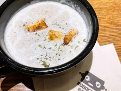 蘑菇奶油汤-机器人火炉披萨