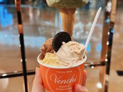 -VENCHI 闻绮(广州太古汇店)