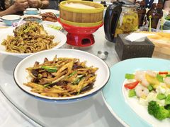 -大鸭梨烤鸭店(金顶街店)