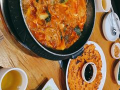 -喇喇排骨火锅·传统韩式脊骨汤(望京西园总店)