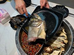 -销魂美蛙鱼头火锅(上海首店)