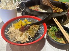 -钢管厂五区小郡肝串串香火锅(梅川路店)