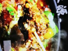 精品砂锅羊棒骨-百味源炭火烤翅 ·夜市大排档(酒仙桥店)