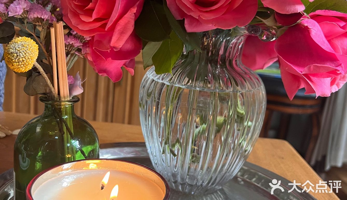 黑天鹅蛋糕🎂为纪念日留下美美的回味