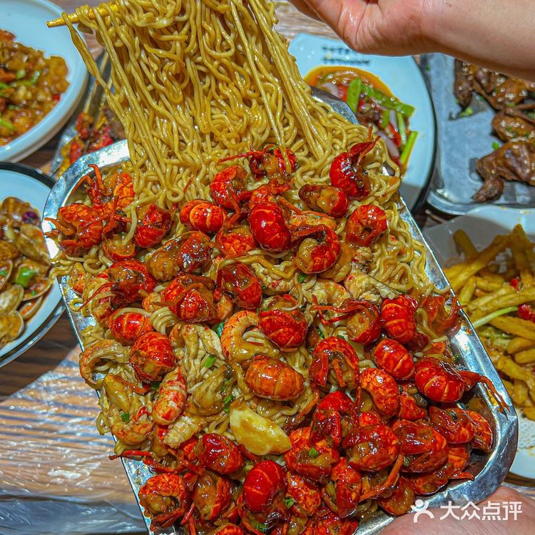 要不是本地人带路还真找不到这儿！