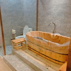 -苑苑vbeauty科技美容SPA