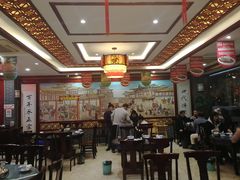 大堂-邢家锅贴老店·非遗·开封菜(金明广场店)