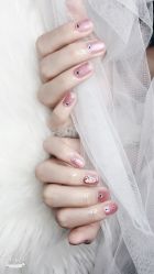 -夏花美甲美睫