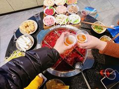 -洞亭火锅(防空洞总店)