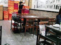 大堂-八合里牛肉火锅(新洲店)