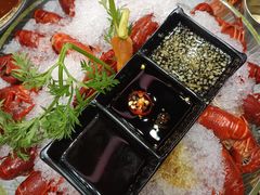 -曹胖子龙虾馆(黄桦路店)