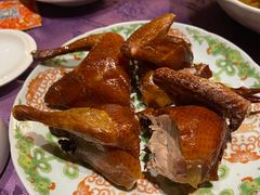 红烧乳鸽-惠食佳·朱雀(东方商厦店)