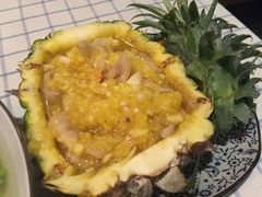 菠萝盅无骨凤爪-在湖边私厨小馆