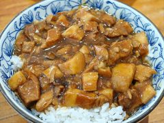 卤肉饭&nbsp;珍珠奶茶-小泉居(水坑尾店 )