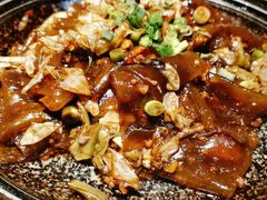 酸菜粉皮煲-马仕玖煲·融合菜·酥不腻烤鸭(人大店)