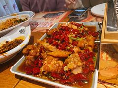 辣炒猪手-喝丢一只鞋海鲜烧烤·海肠捞饭(市场店)