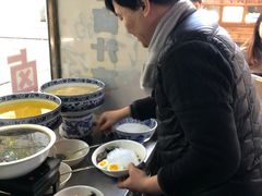 -何老二卤汁凉粉
