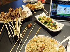 -串王阿三烧烤·小龙虾·烤鱼(拱墅胜利河美食街店)