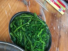 -满記土窑烧鷄波浪山莊