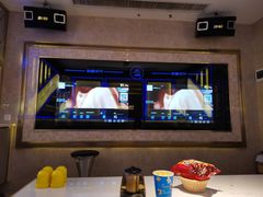 包房-Huange欢歌KTV(欣都龙城vcpark购物中心店)