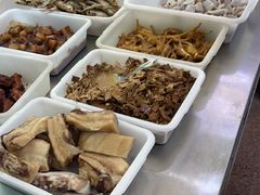 -芦茨金富饭庄·25年老字号·专做稻草鸡