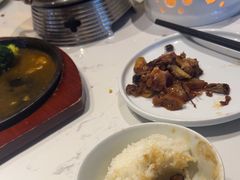 -峨嵋小镇·川菜(勒泰中心店)