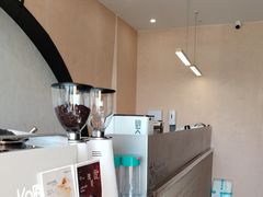 -本来不该有·鲜果咖啡(大梅沙店)