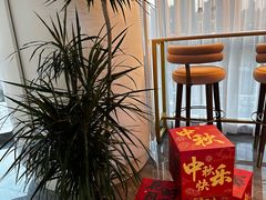 -雪梅月子中心(华侨城店)