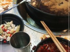 -钢管厂歆瑞源油卤串串香(春熙路太古里店)