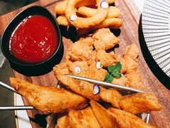 -STARRY CAFE & LOUNGE BAR(高新店)