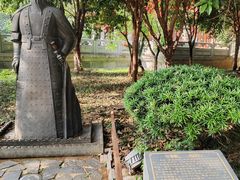 -绳金塔